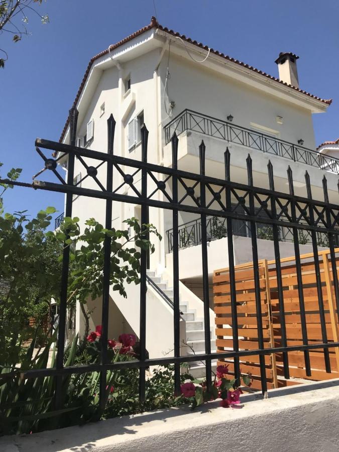 Beautiful Maisonette With A View To The Mountains And The Sea Αγία Μαρίνα Εξωτερικό φωτογραφία