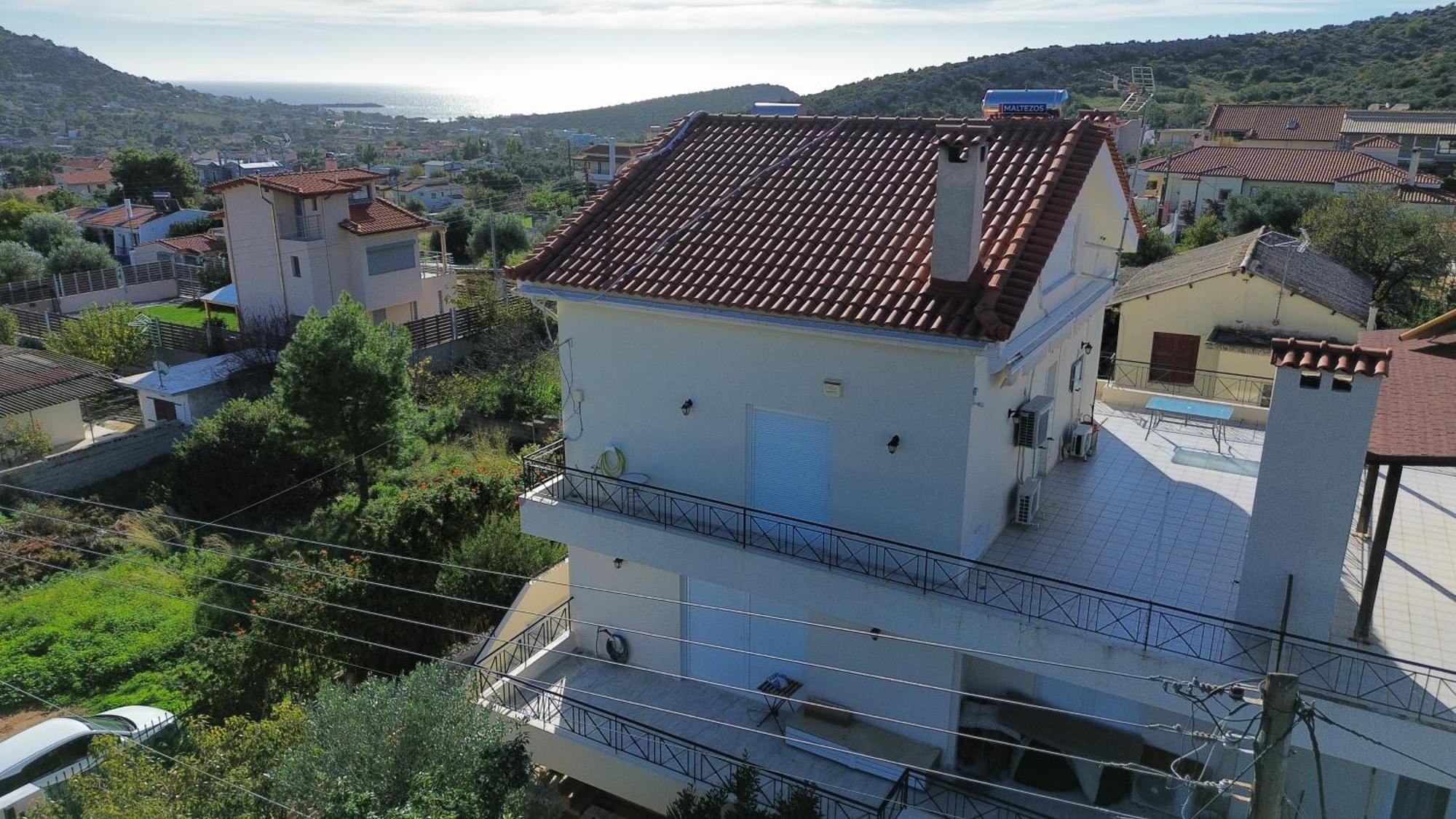 Beautiful Maisonette With A View To The Mountains And The Sea Αγία Μαρίνα Εξωτερικό φωτογραφία